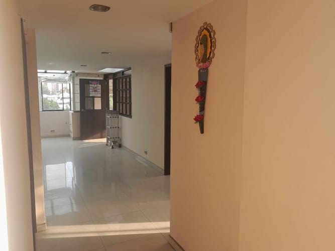 Apartamento de 3 alcobas en venta en Bellavista, Bogotá, 52 m² · foto 4 de 24
