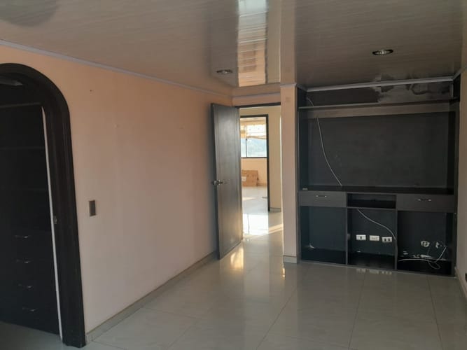 Apartamento de 3 alcobas en venta en Bellavista, Bogotá, 52 m² · foto 14 de 24
