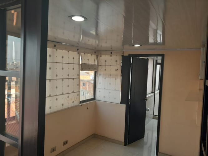 Apartamento de 3 alcobas en venta en Bellavista, Bogotá, 52 m² · foto 22 de 24