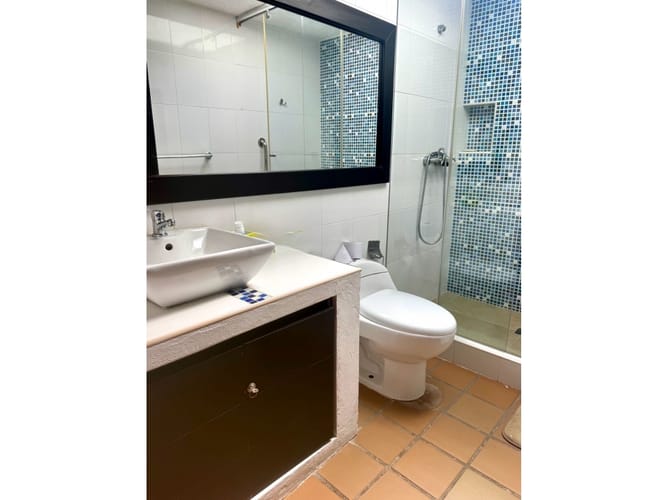 Casa de 4 alcobas en venta en Ricaurte, 250 m² · foto 13 de 24