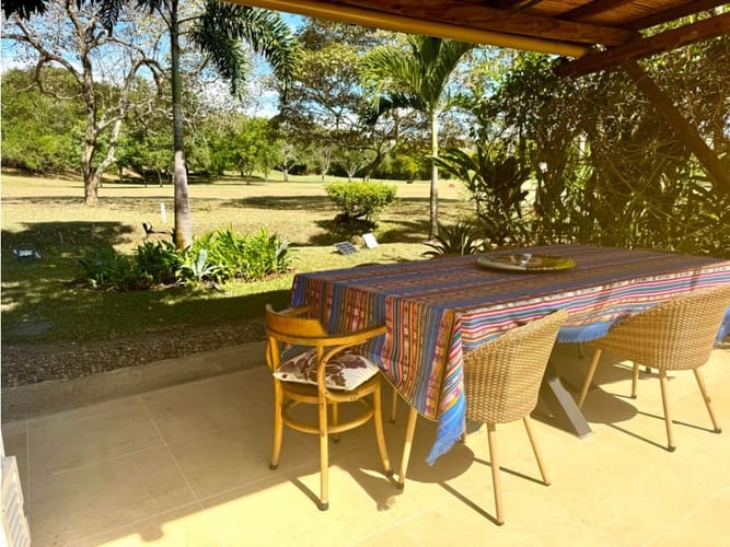 Casa de 4 alcobas en venta en Ricaurte, 250 m² · foto 18 de 24