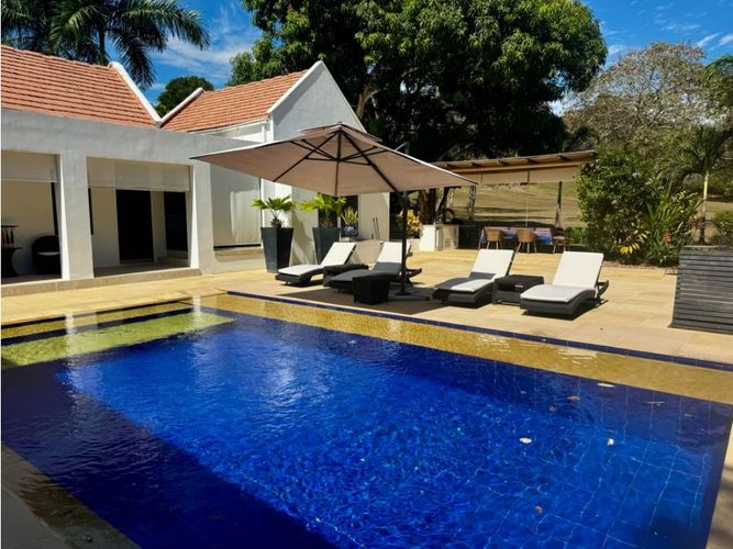 Casa de 4 alcobas en venta en Ricaurte, 250 m² · foto 20 de 24