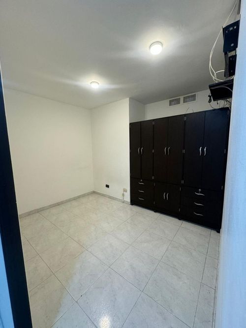 Apartaestudio en venta en Las Nieves, Bogotá, 35 m² · foto 3 de 9