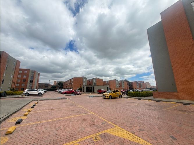 Apartamento de 3 alcobas en venta en Ub. Los Sauces, Funza, 65 m² · foto 4 de 21