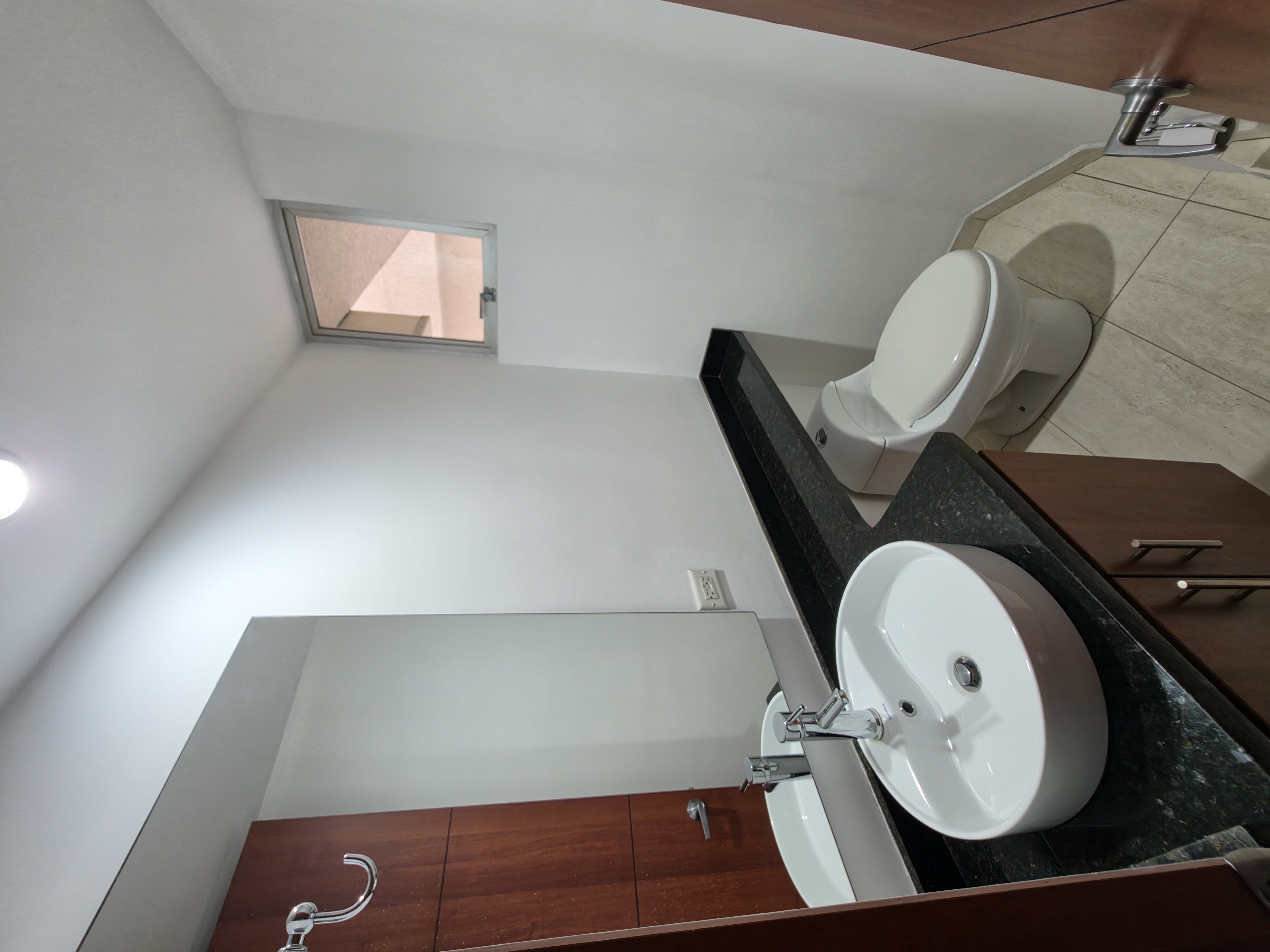 Apartamento en venta en Santa Barbara, Bogotá · foto 3 de 19