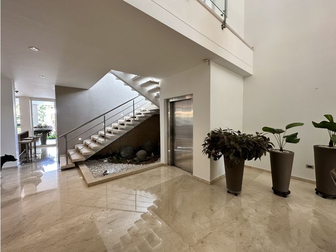Casa de 5 alcobas en venta en Pance, Cali, 550 m² · foto 5 de 13