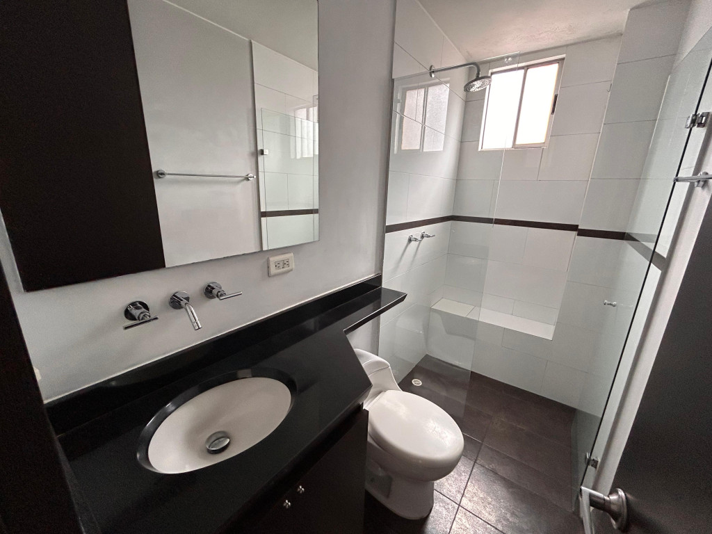 Apartamento en venta en Santa Barbara, Bogotá · foto 11 de 24