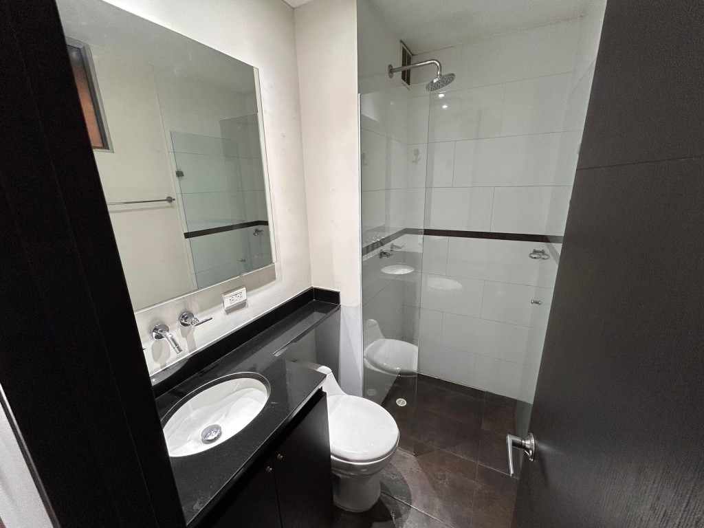 Apartamento en venta en Santa Barbara, Bogotá · foto 18 de 24