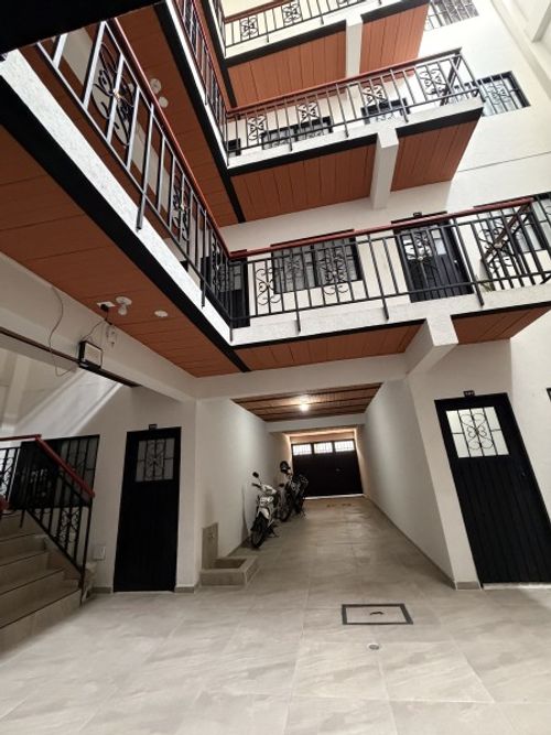Edificio en venta en Santa Anita, Cali, 1100 m² · foto 7 de 10