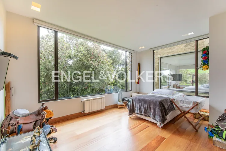 Casa de 5 alcobas en venta en Yerbabuena, Sopó, 407 m² · foto 9 de 16