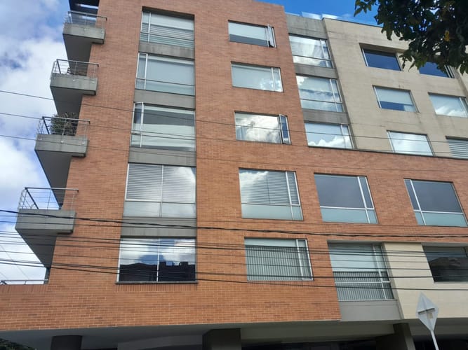 Apartamento de 4 alcobas en venta en Santa Ana, Bogotá, 137 m² · foto 2 de 24