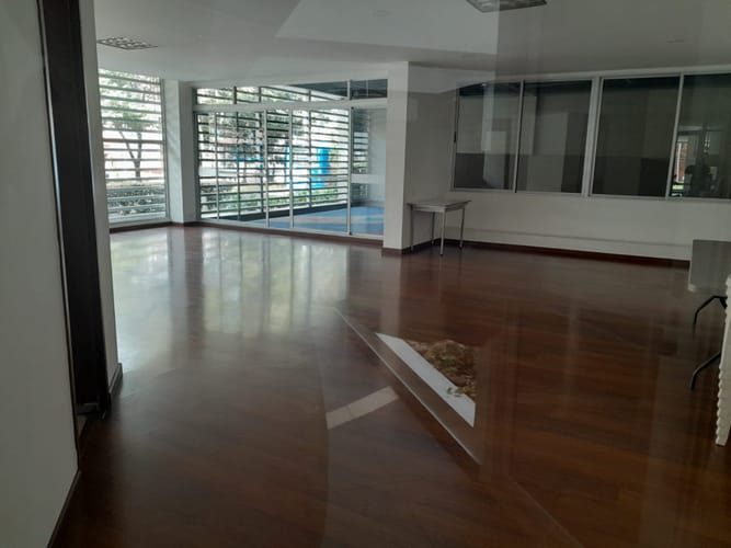 Apartamento de 4 alcobas en venta en Santa Ana, Bogotá, 137 m² · foto 3 de 24