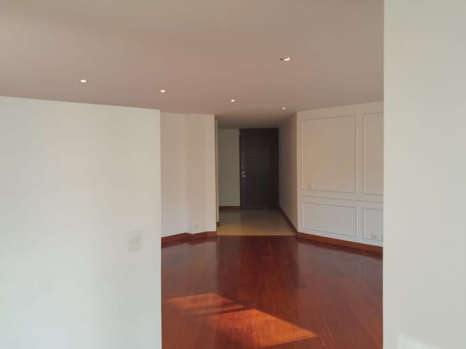 Apartamento de 4 alcobas en venta en Santa Ana, Bogotá, 137 m² · foto 4 de 24