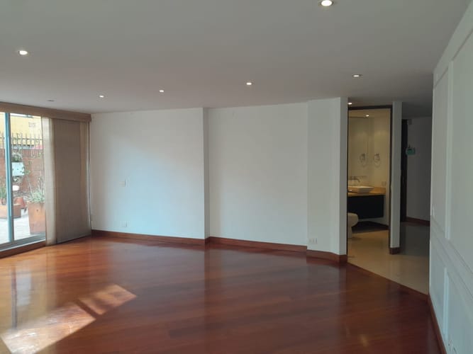 Apartamento de 4 alcobas en venta en Santa Ana, Bogotá, 137 m² · foto 9 de 24