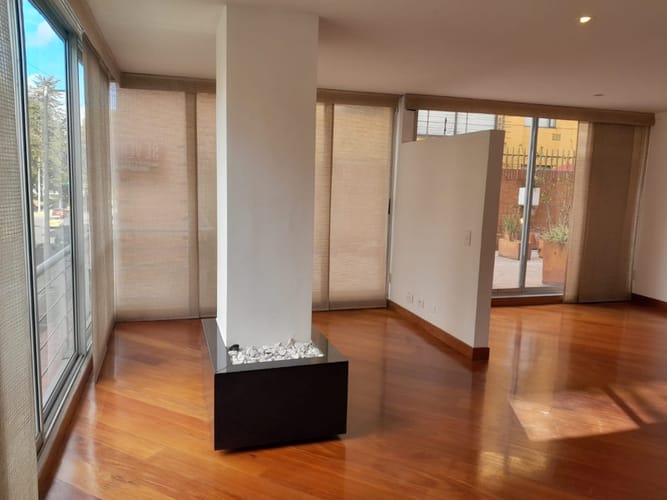 Apartamento de 4 alcobas en venta en Santa Ana, Bogotá, 137 m² · foto 22 de 24