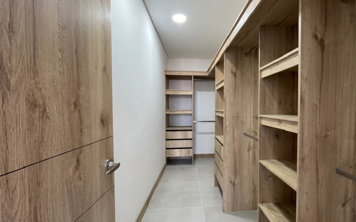 Apartamento de 3 alcobas en venta en Senderos Del Lili, Cali, 76 m² · foto 5 de 10