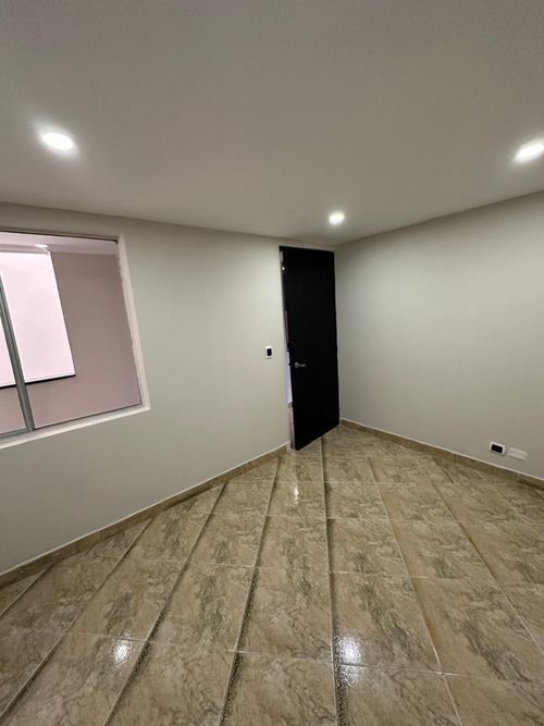Casa de 7 alcobas en venta en Bosa La Libertad, Bogotá, 265 m² · foto 7 de 24