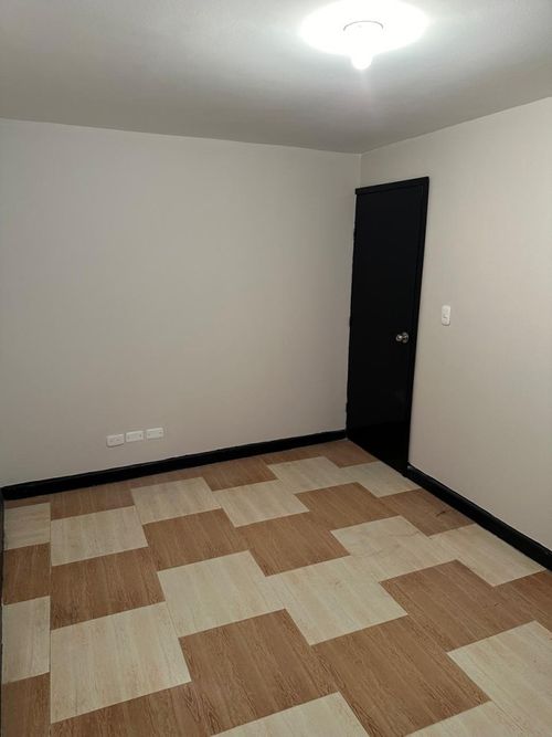 Casa de 7 alcobas en venta en Bosa La Libertad, Bogotá, 265 m² · foto 8 de 24