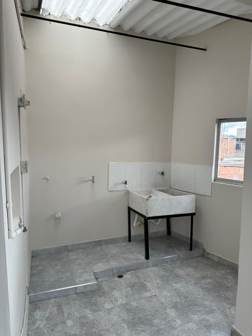 Casa de 7 alcobas en venta en Bosa La Libertad, Bogotá, 265 m² · foto 24 de 24