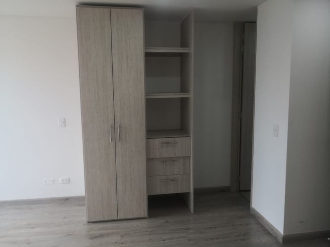 Apartaestudio en venta en Las Aguas, Bogotá, 22 m² · foto 3 de 14