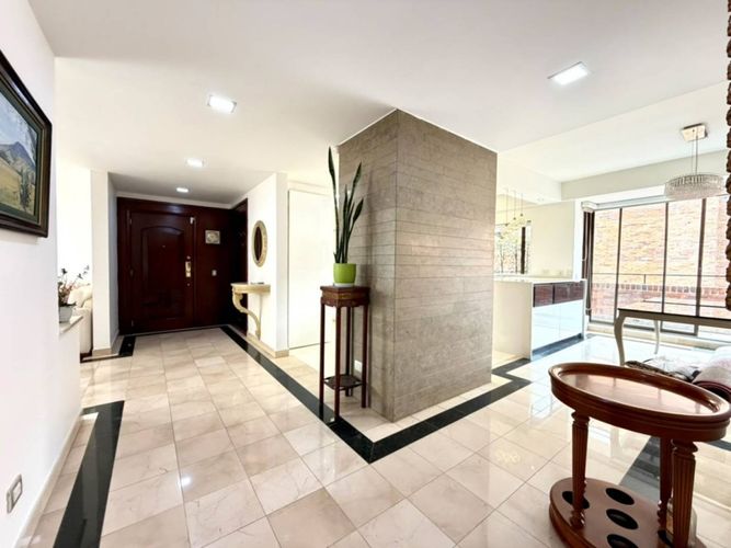 Apartamento de 2 alcobas en arriendo en La Cabrera, Bogotá, 130 m² · foto 9 de 24