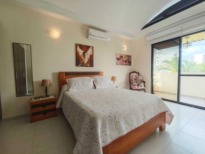 Casa de 4 alcobas en venta en Ricaurte, Ricaurte, 438 m² · foto 21 de 24