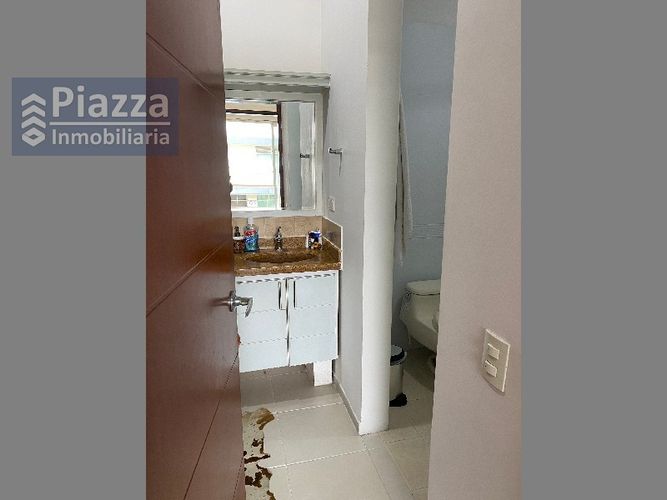 Casa de 4 alcobas en venta en Ub. Portal Campestre, Ibagué, 400 m² · foto 3 de 23