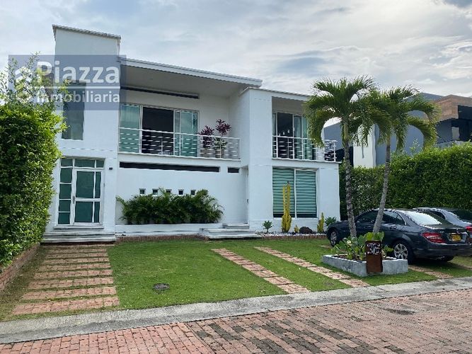 Casa de 4 alcobas en venta en Ub. Portal Campestre, Ibagué, 400 m² · foto 12 de 23
