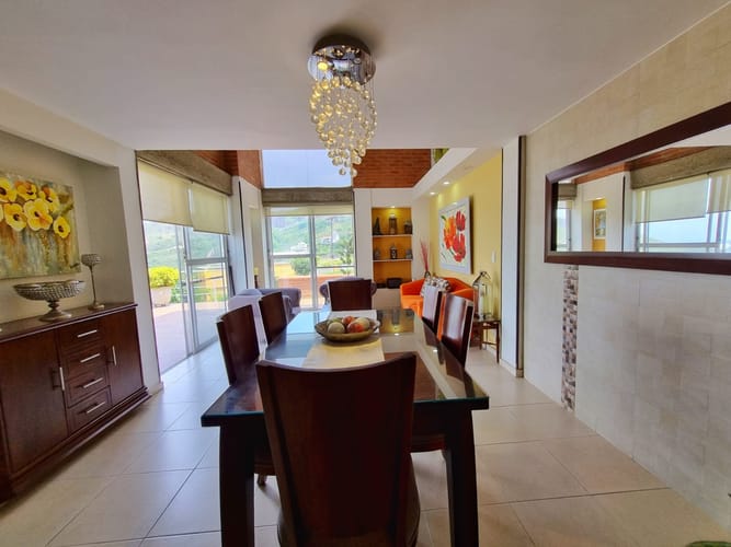 Casa de 4 alcobas en venta en Sector La Luisa Bella Suiza, Cali, 240 m² · foto 6 de 21