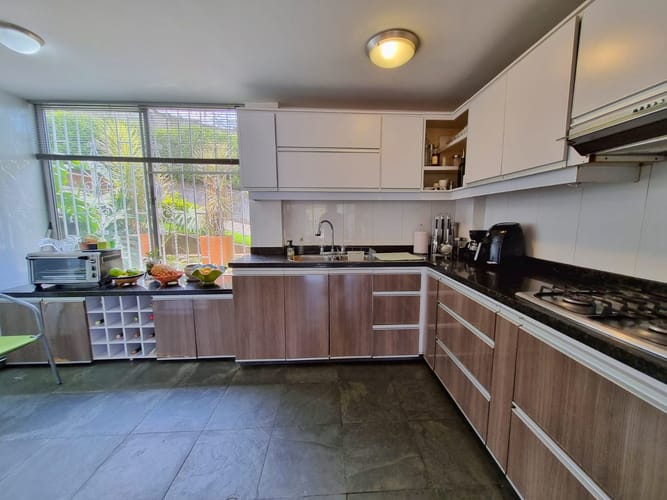 Casa de 4 alcobas en venta en Sector La Luisa Bella Suiza, Cali, 240 m² · foto 8 de 21
