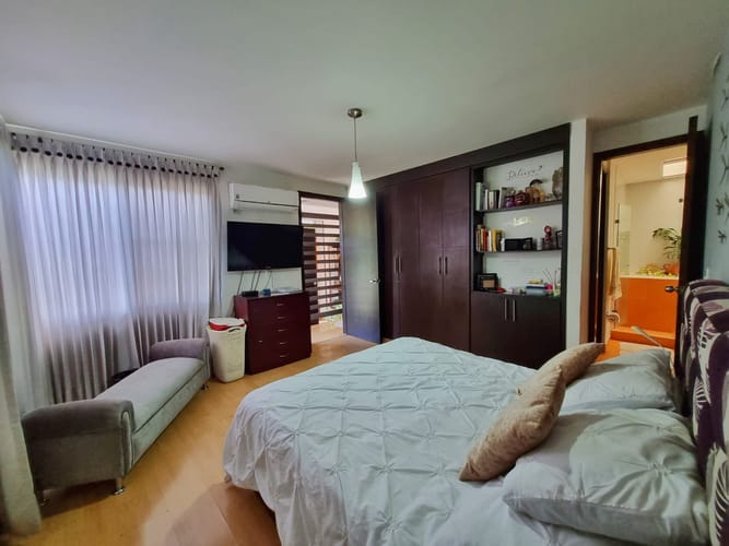 Casa de 4 alcobas en venta en Sector La Luisa Bella Suiza, Cali, 240 m² · foto 11 de 21