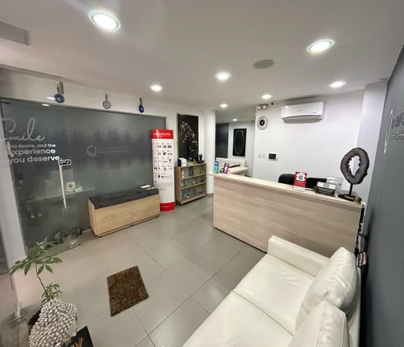 Edificio en venta en El Ingenio, Cali, 860 m² · foto 3 de 24