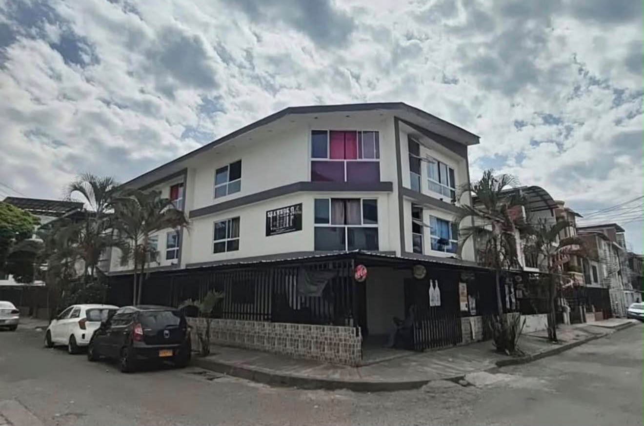 Casa de 18 habitaciones en venta en Cali — imagen 1 de 1