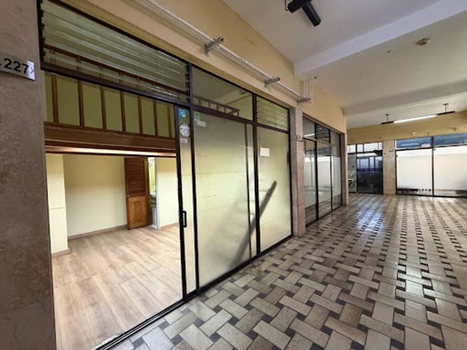 Oficina en arriendo en Las Vegas, Envigado, 16 m² · foto 3 de 9