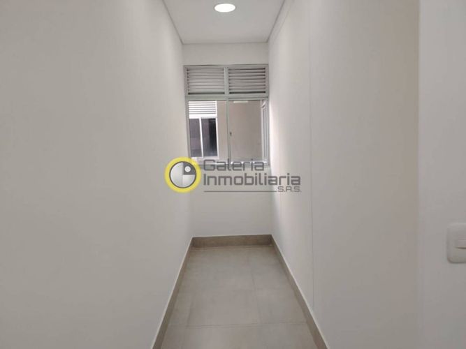 Oficina en arriendo en Casco Antiguo - Floridablanca, Floridablanca, 21 m² · foto 7 de 7