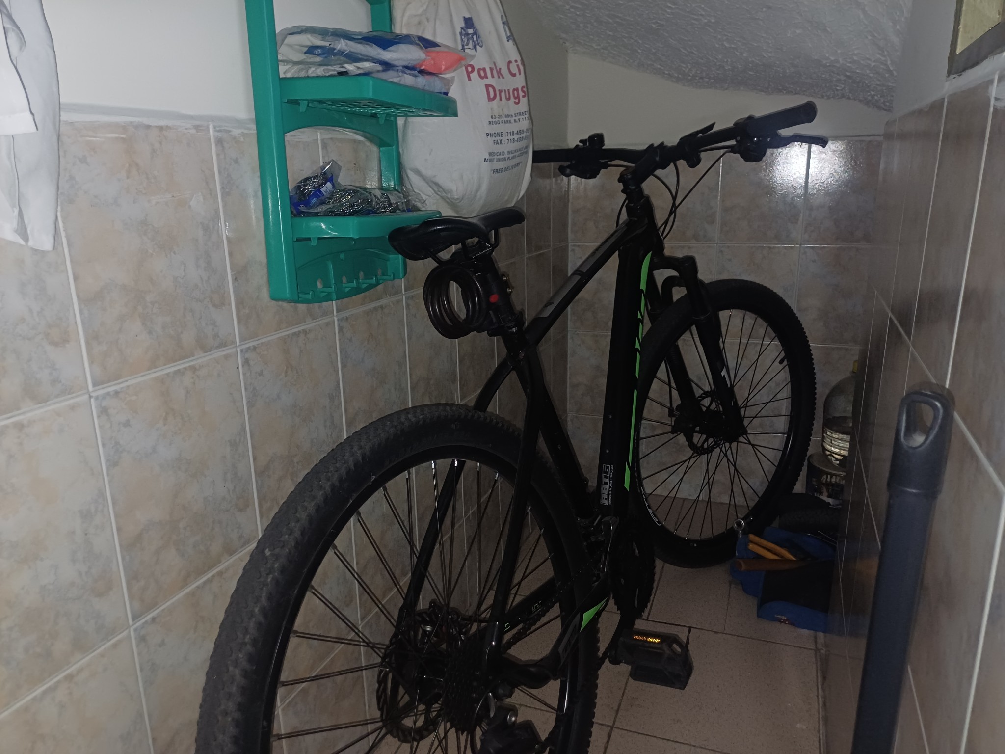 Casa en venta en El Muelle, Bogotá · foto 6 de 24