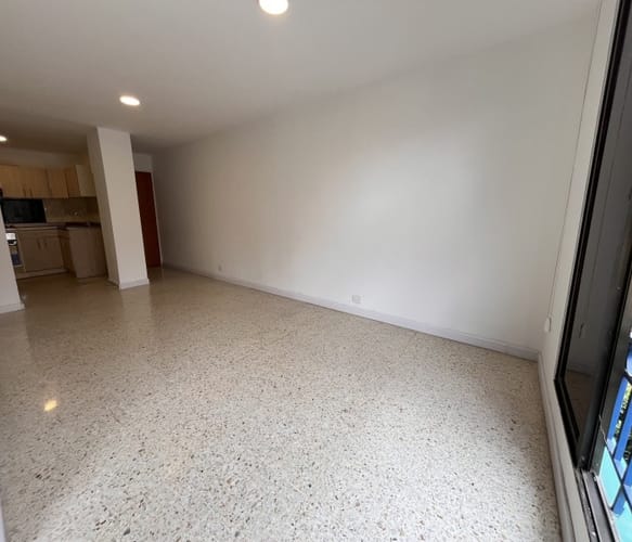 Apartamento de 3 alcobas en venta en U. Dep. A. Galindo Plaza Toros, Cali, 75 m² · foto 3 de 22