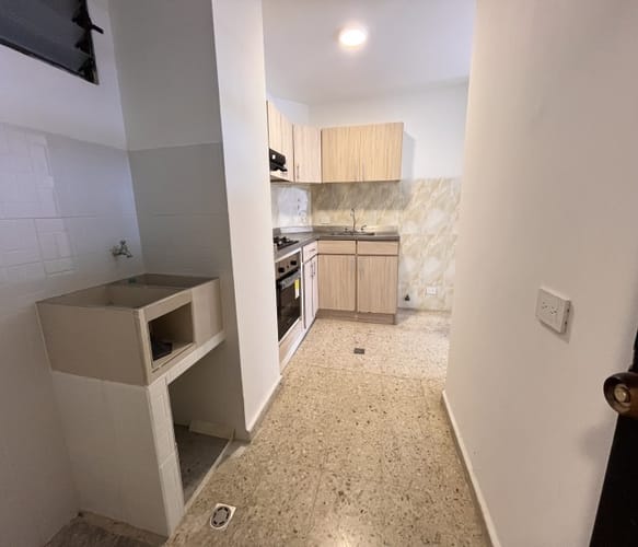 Apartamento de 3 alcobas en venta en U. Dep. A. Galindo Plaza Toros, Cali, 75 m² · foto 7 de 22