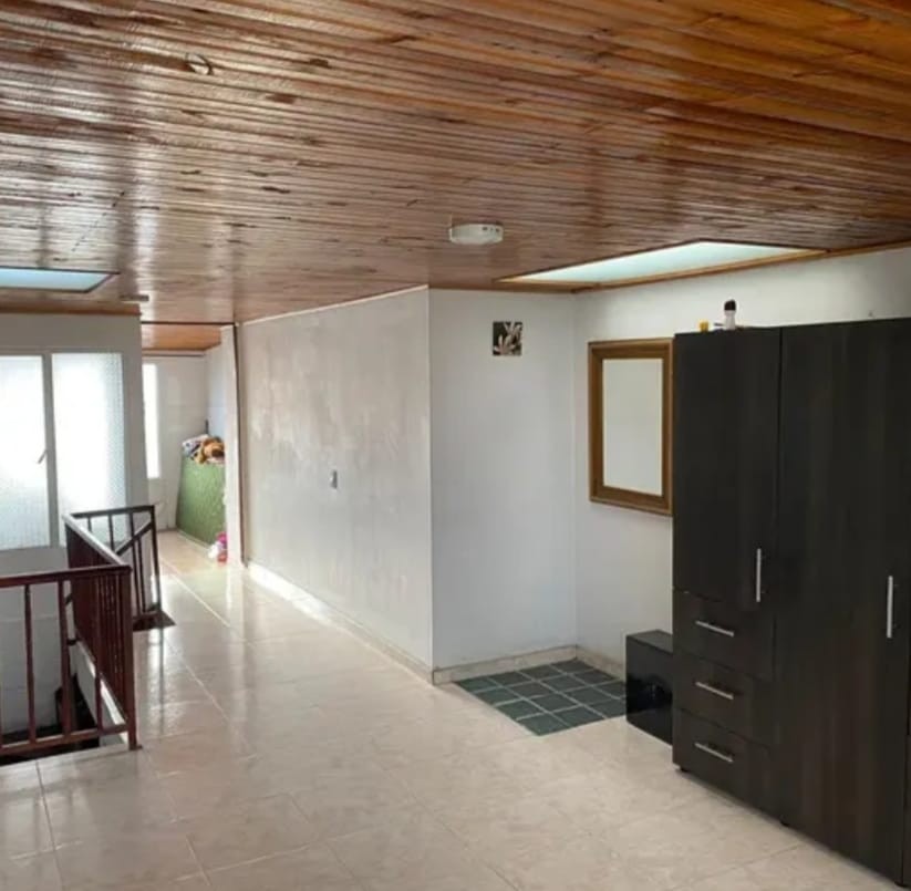 Casa en venta en Milenta, Bogotá · foto 7 de 17