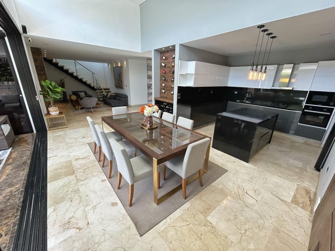 Casa de 5 alcobas en venta en Porerito, Jamundí, 420 m² · foto 2 de 24