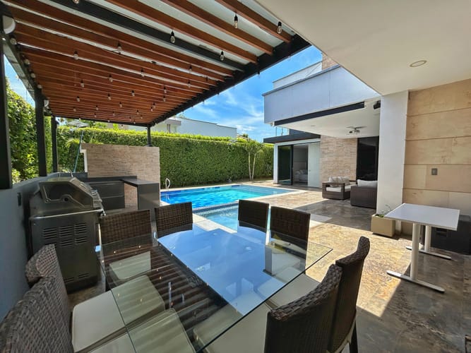 Casa de 5 alcobas en venta en Porerito, Jamundí, 420 m² · foto 21 de 24