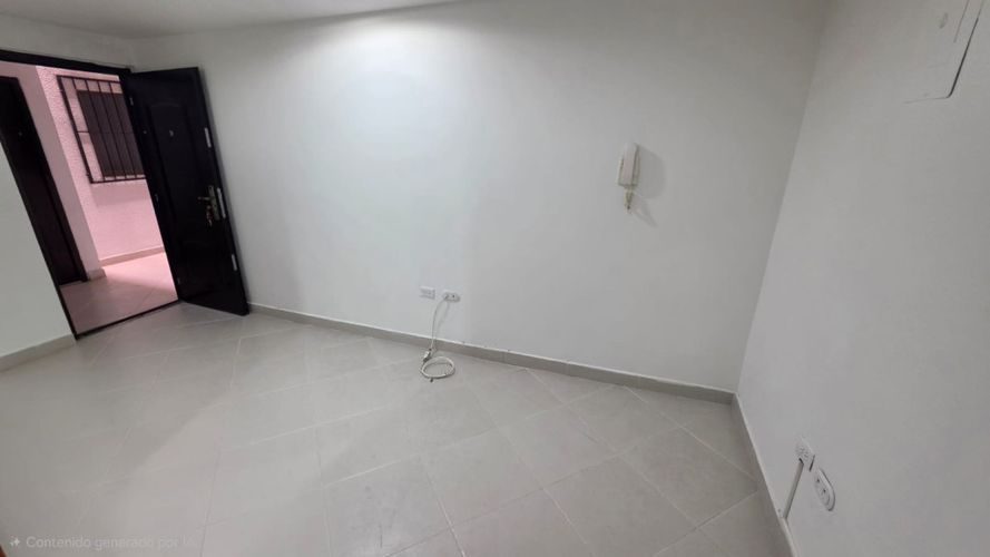 Oficina en arriendo en Mayorca, Sabaneta, 10 m² · foto 2 de 5
