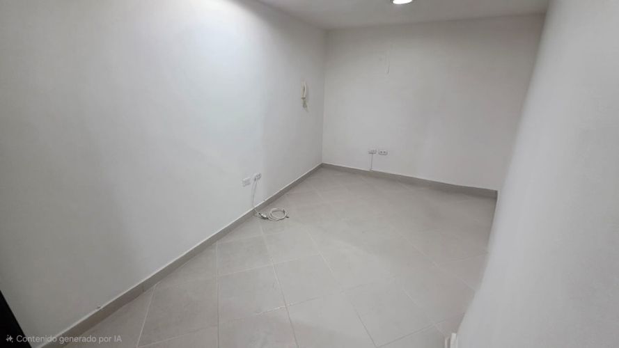 Oficina en arriendo en Mayorca, Sabaneta, 10 m² · foto 4 de 5