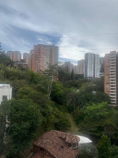 Apartamento en Arriendo en Señorial, Envigado en Senorial