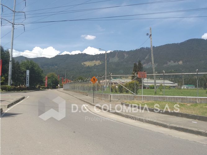 Lote en venta en Chuntame, Cajicá, 24963 m² · foto 11 de 13