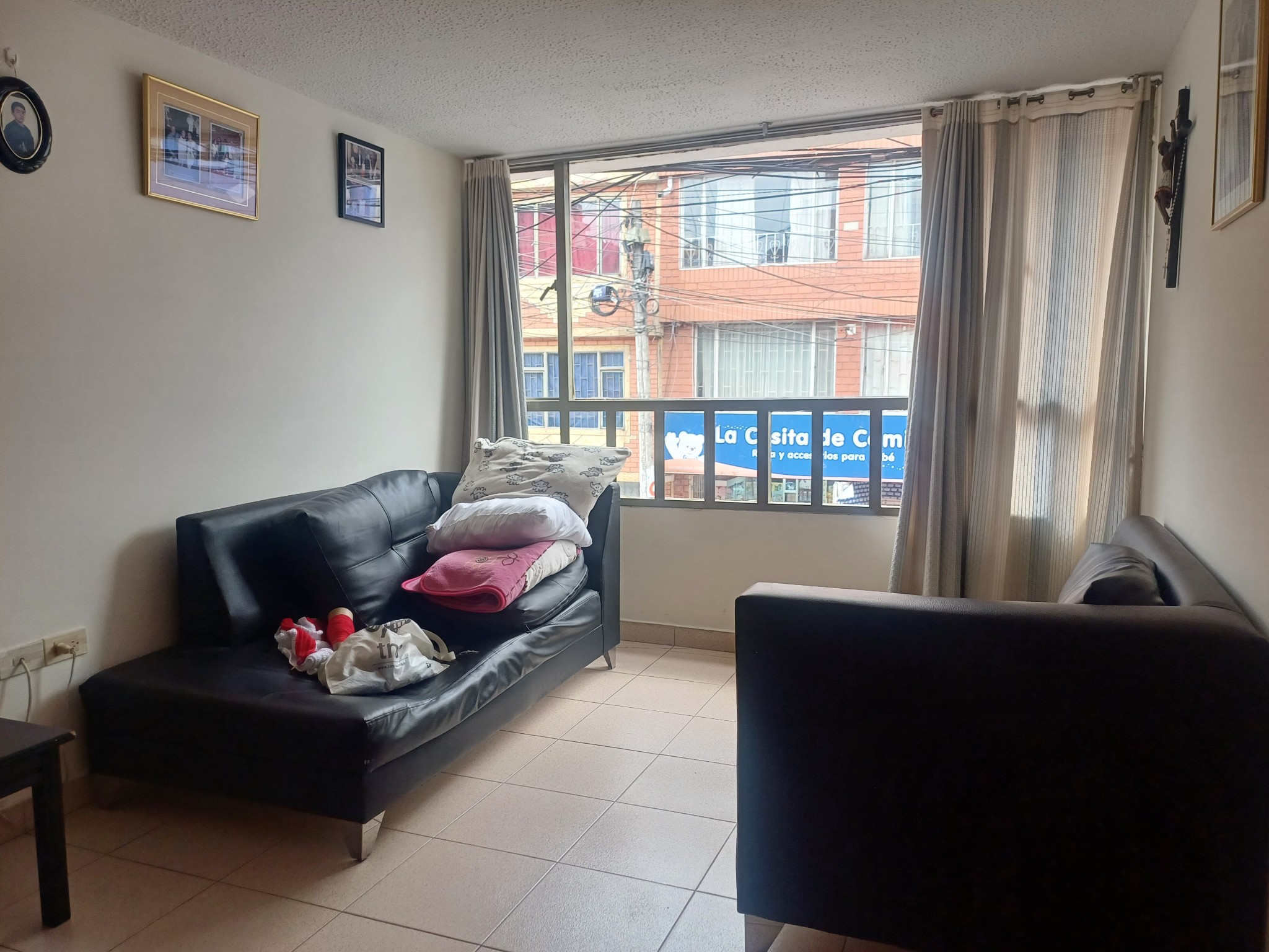 Casa en venta en El Muelle, Bogotá · foto 14 de 24