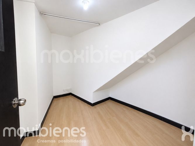 Apartamento de 6 alcobas en arriendo en La Floresta, Medellín, 160 m² · foto 7 de 20