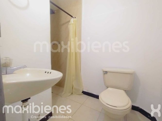 Apartamento de 6 alcobas en arriendo en La Floresta, Medellín, 160 m² · foto 17 de 20
