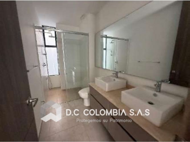 Apartamento de 3 alcobas en venta en Santa Monica, Cali, 206 m² · foto 5 de 9