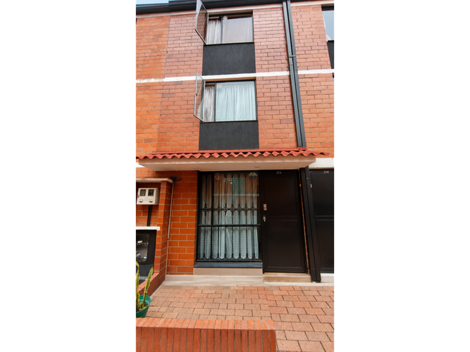 Apartamento en venta en Villa Teresita, Bogotá · foto 18 de 19